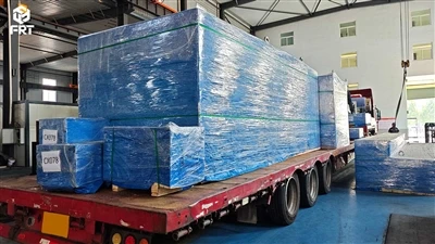 Una gran màquina avorrida del tipus de terra CNC està envasada i enviada a Eu...
